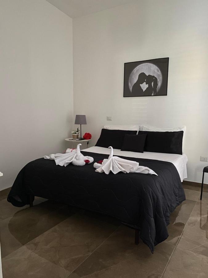 Le Mirage Residence กาสเตลลัมมาเร ดิ สตาเบีย ภายนอก รูปภาพ